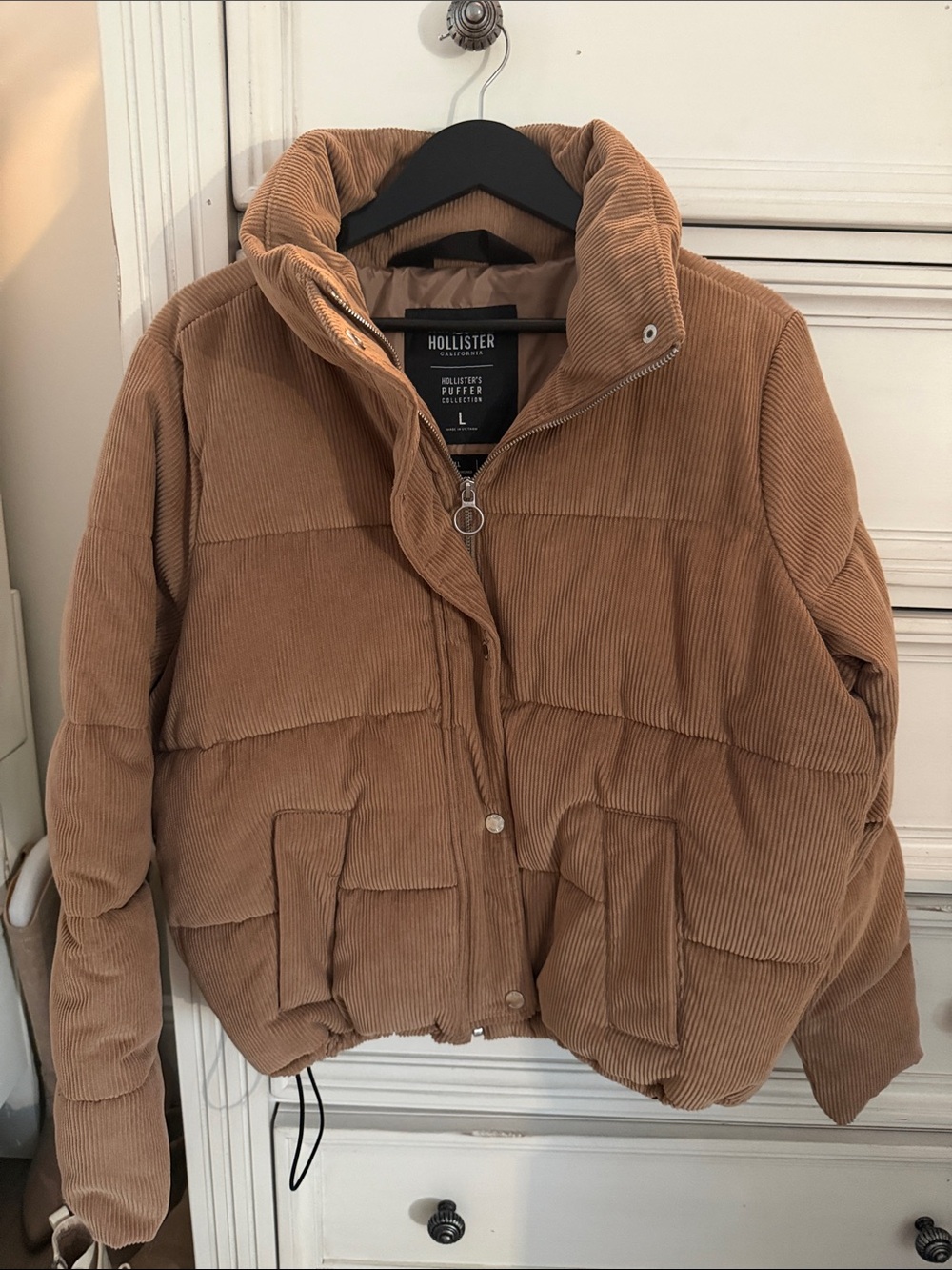 Hollister Women's Corduroy Puffer Jacket in Light Brown